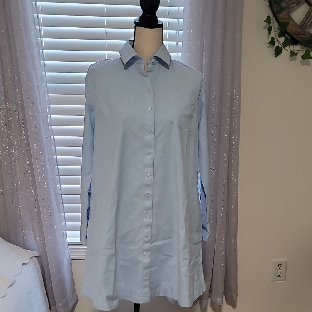 Crown & Ivy Light Blue Long Sleeve Dress